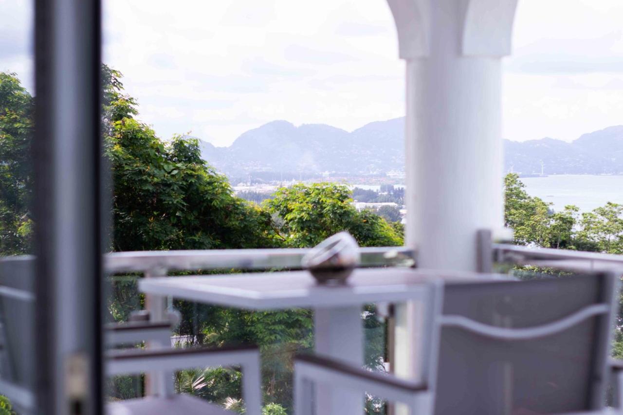 Pointe La Rue Azamat Self-Catering Apartment מראה חיצוני תמונה